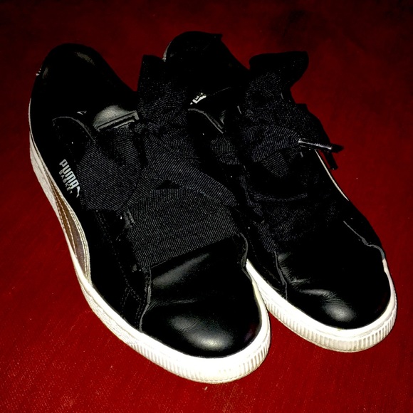 Gently used pumas - Picture 1 of 7